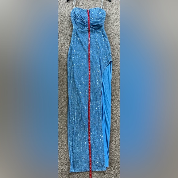 Windsor Light Blue Formal Evening Gown/Prom Dress - Picture 6 of 6